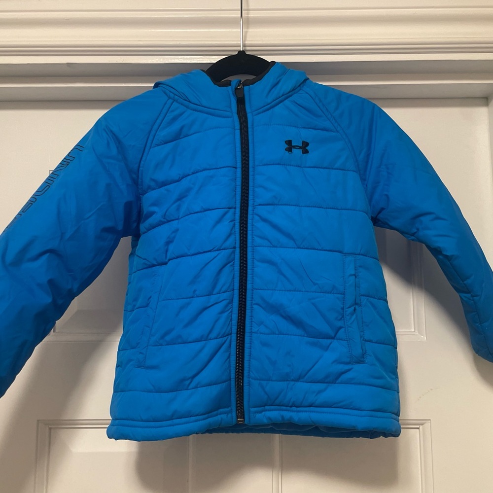 Under Armour Puffer, Warm and Hooded - Size 3T